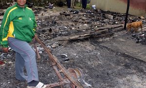 Brand laat 3 gesinne haweloos